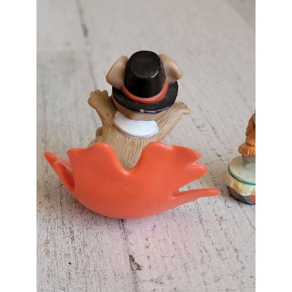 Thanksgiving pilgrim mouse Indian squirrel miniature figure set - Picture 7 of 9